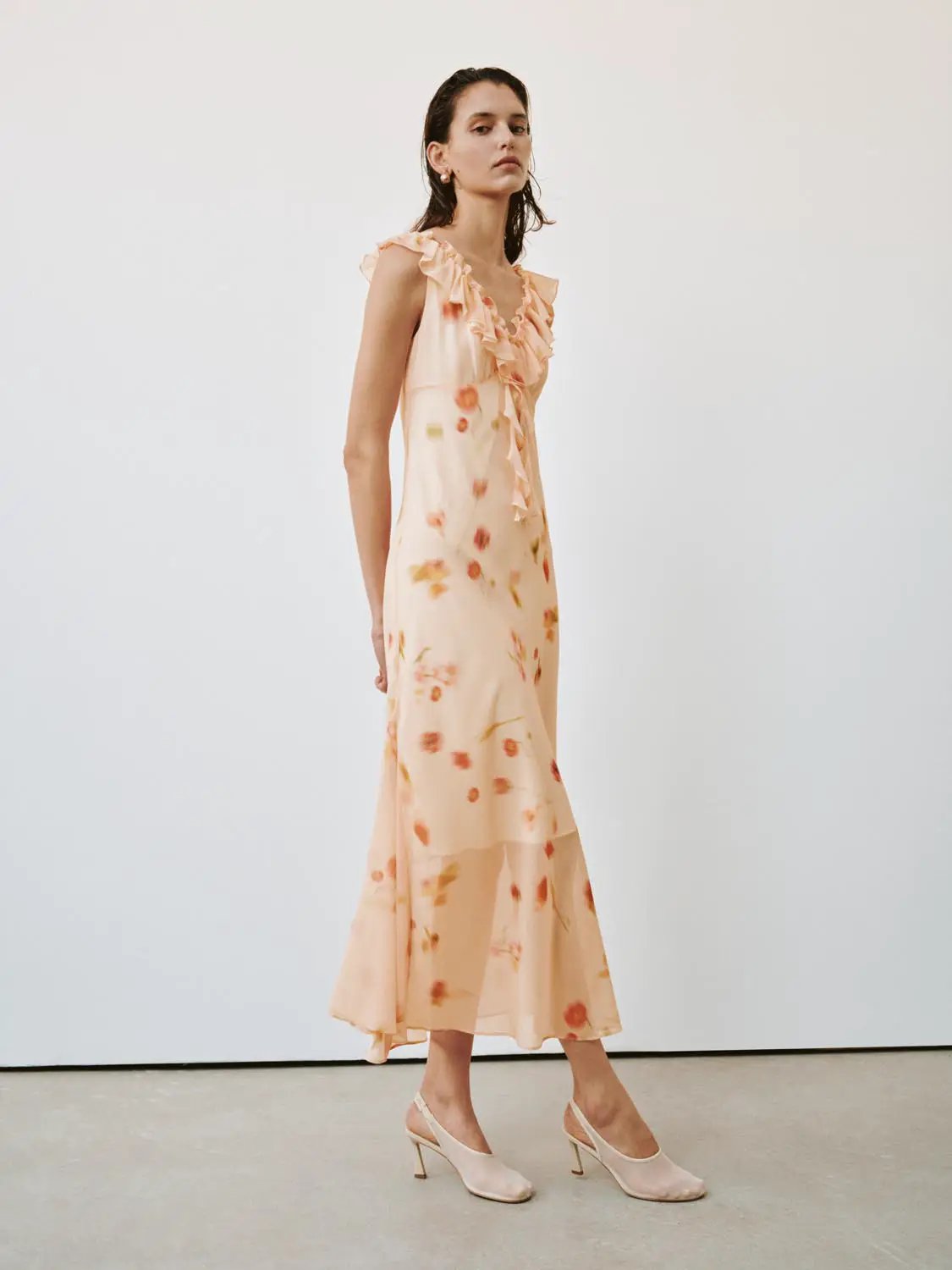 Ruffle Collar Sleeveless Floral Print Maxi Dresses - Image 4