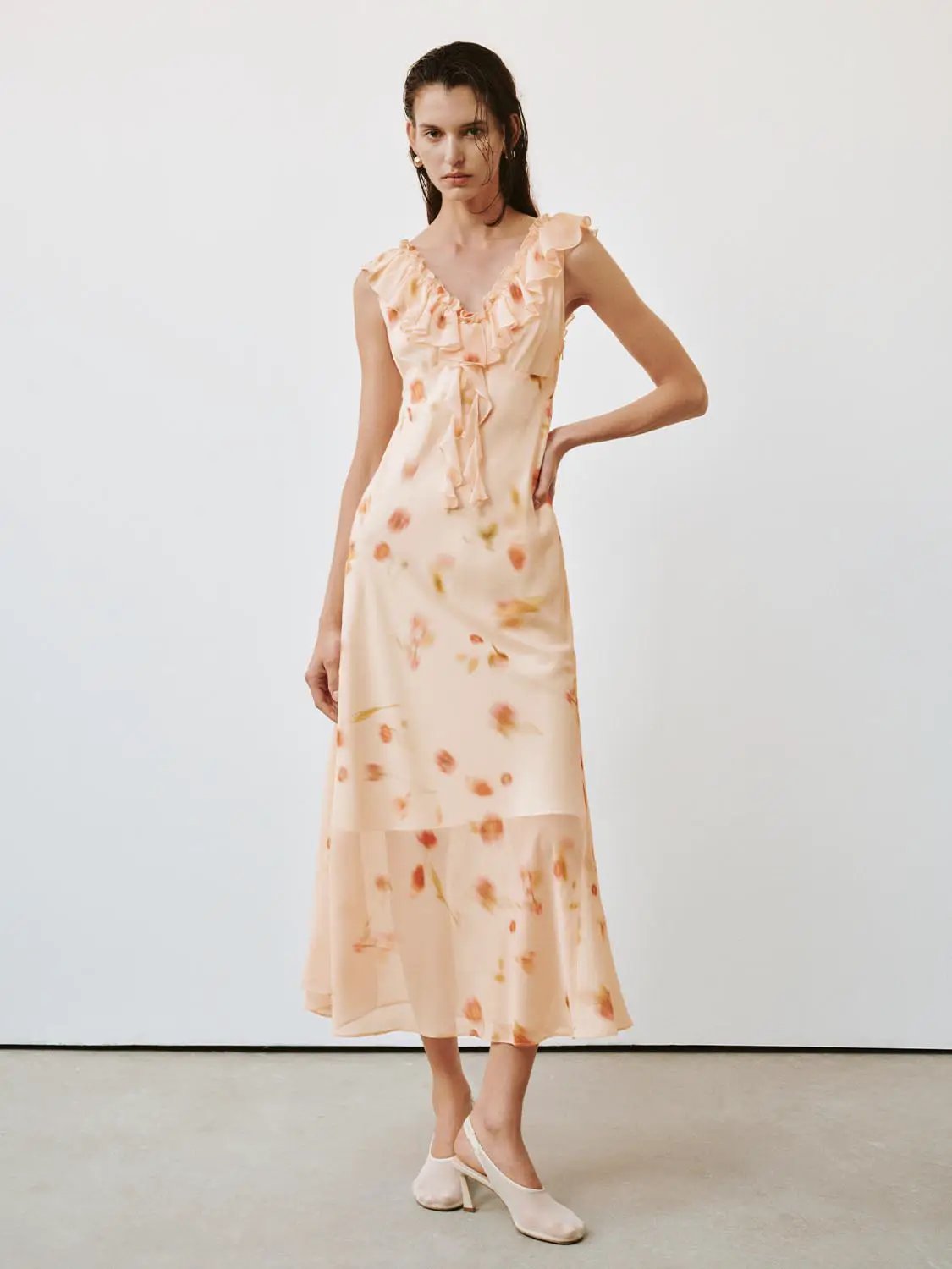 Ruffle Collar Sleeveless Floral Print Maxi Dresses - Image 9