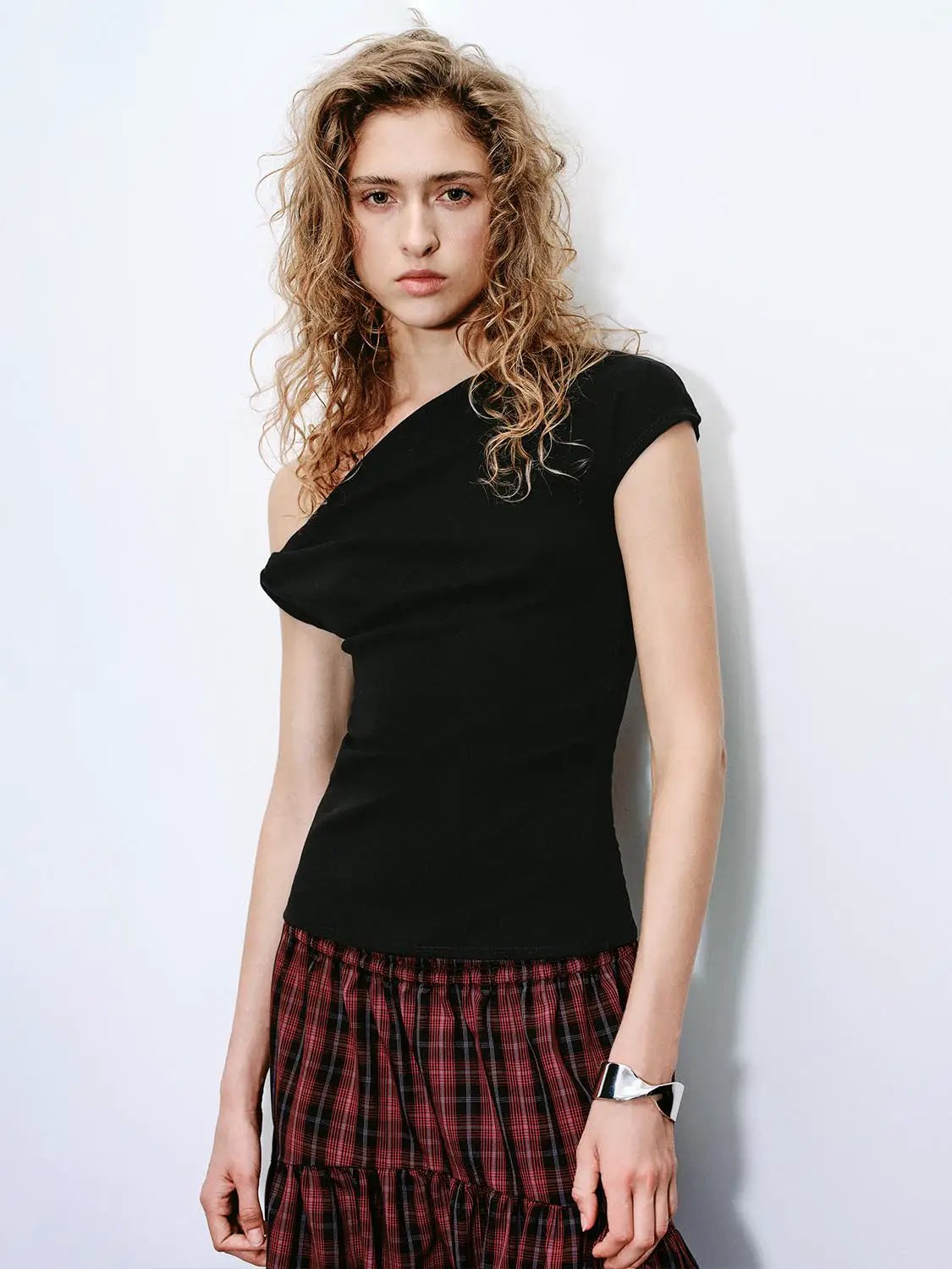 One Shoulder Ruched Cotton Blend T Shirt - Image 26