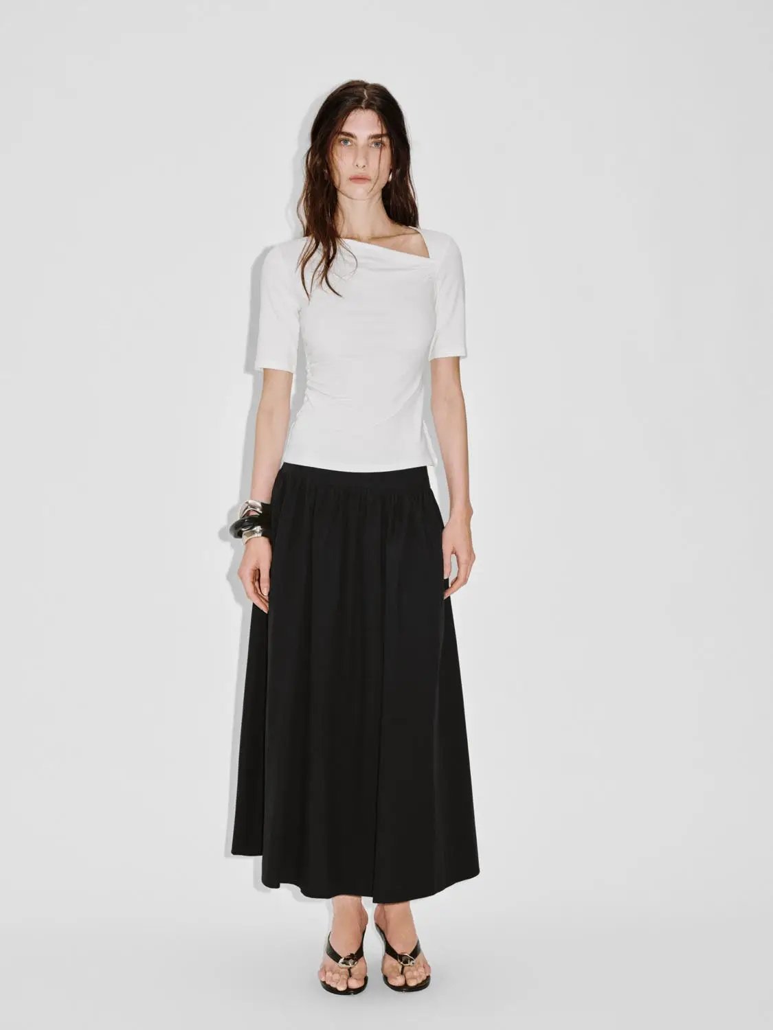 Asymmetric Neck Ruched Viscose Cotton T Shirt - Image 11