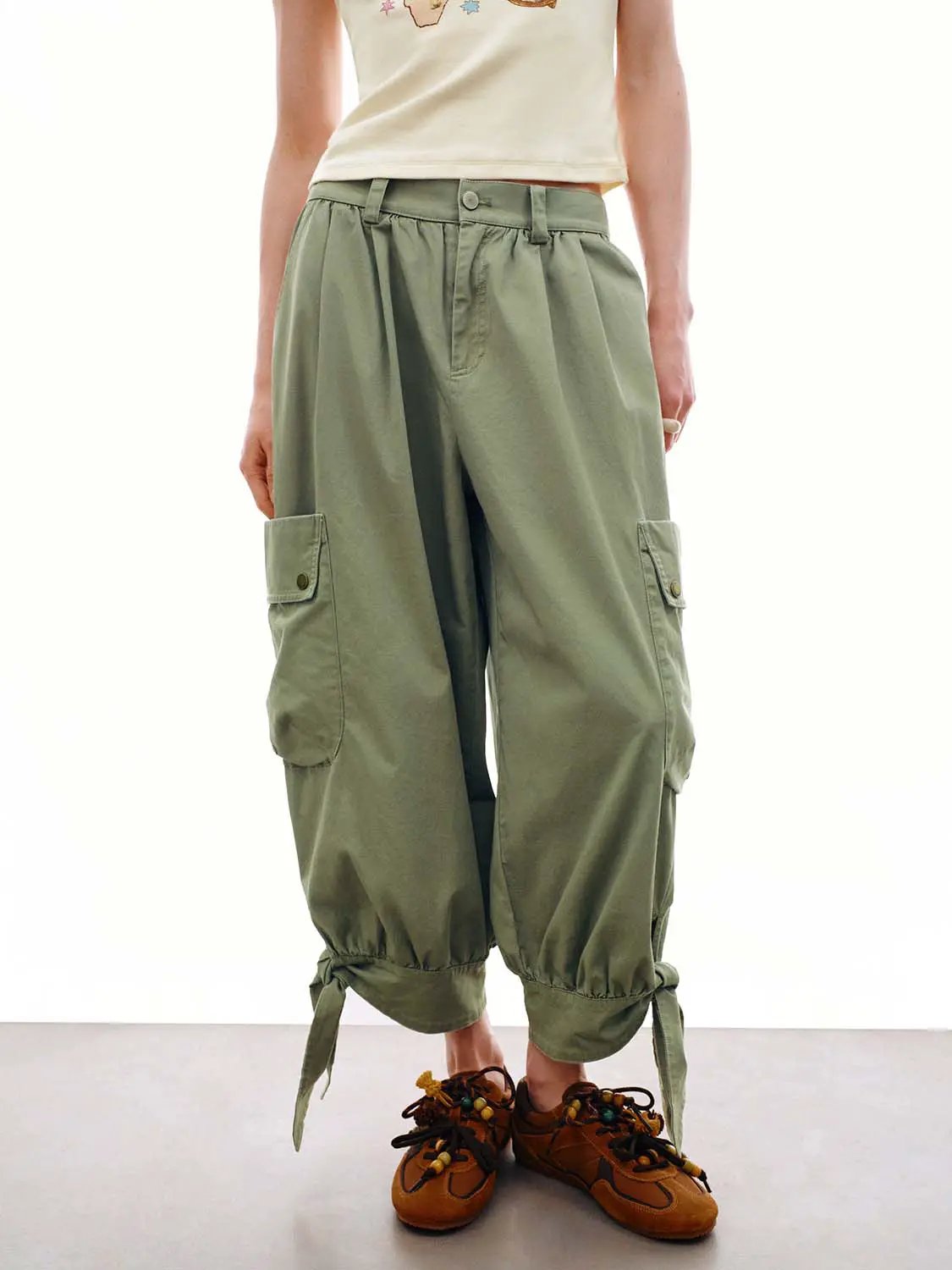 Patch Pocket Tie Detail Jogger Cargo Pants Relaxed Fit