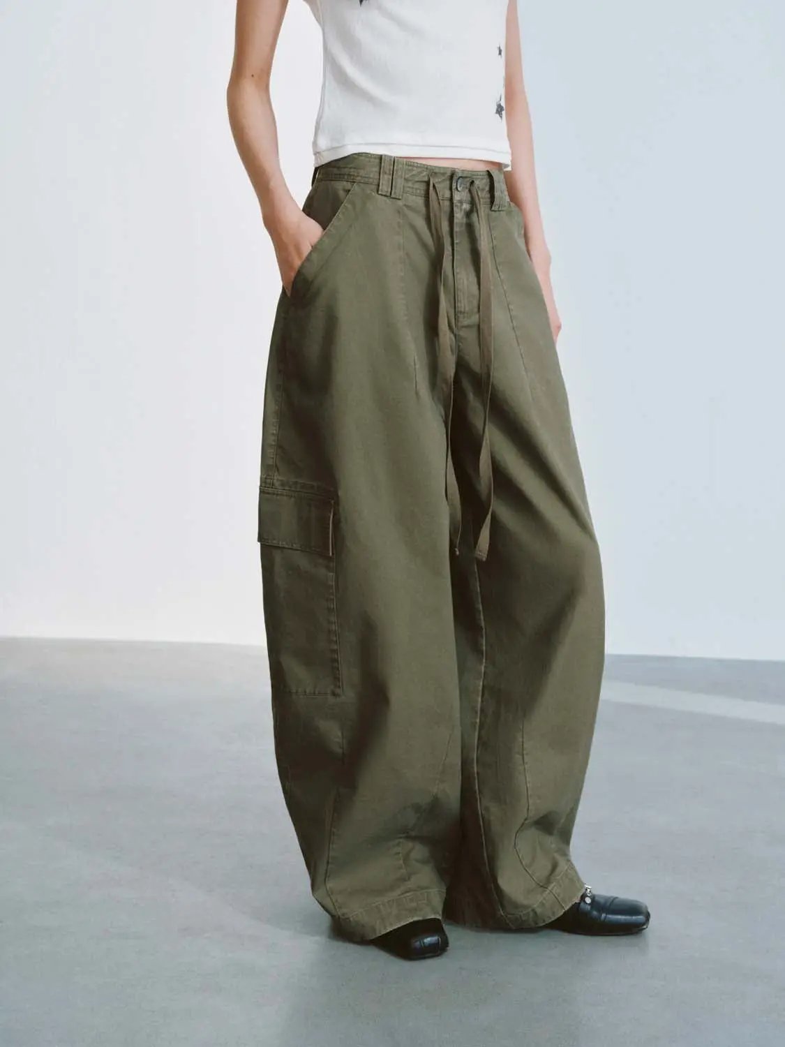Cotton Drawstring Flap Pocket Cargo Pants - Image 3