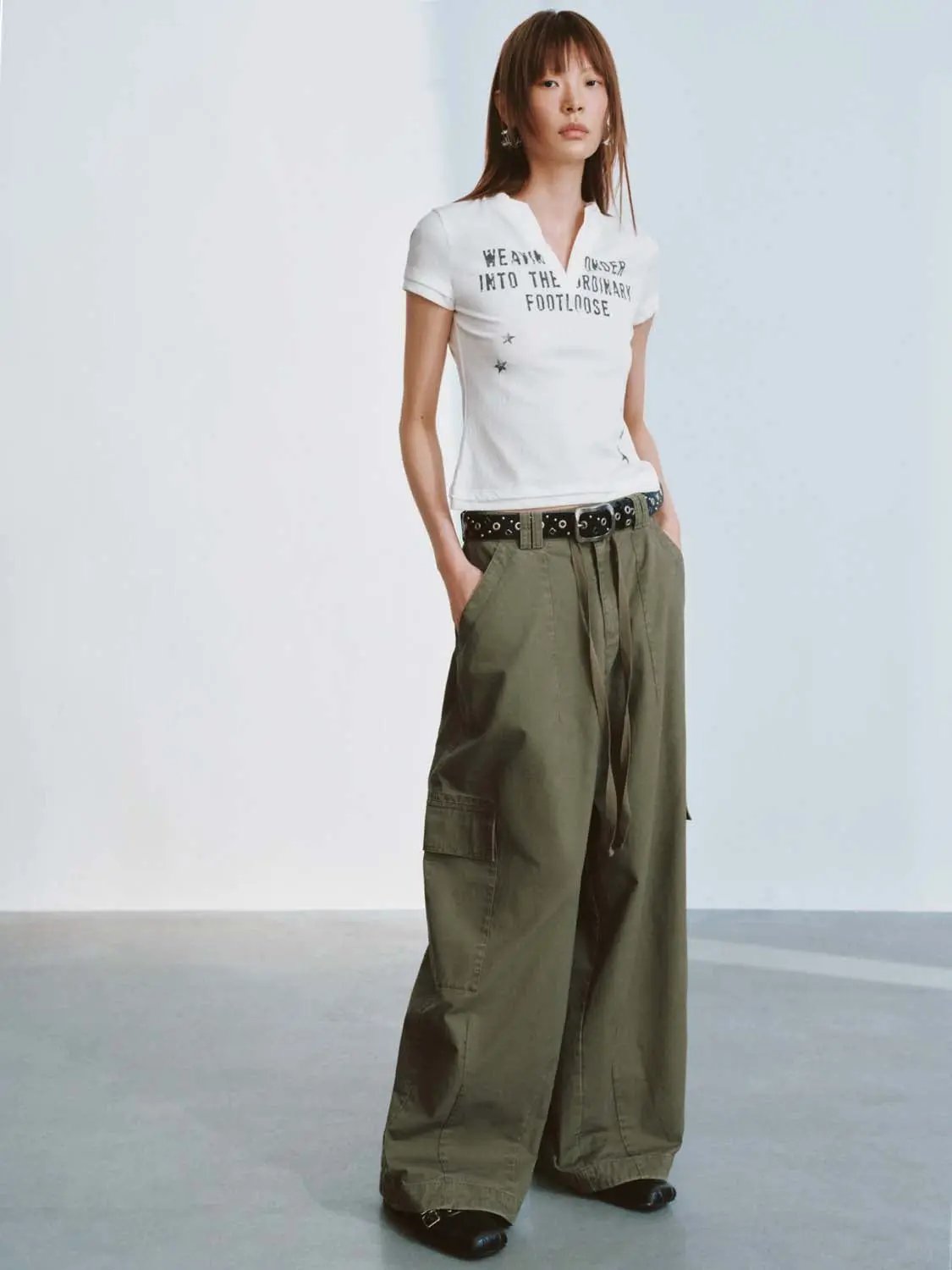 Cotton Drawstring Flap Pocket Cargo Pants - Image 4